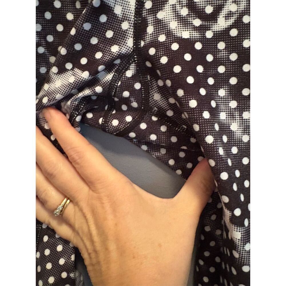 3/$15 Betsey Johnson Women's Cropped Leggings M Multicolor Polka Dot Floral - Picture 5 of 8